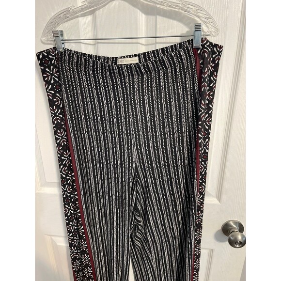 Cato Palazzo Pants Size 18/20W Black/Maroon/White - Picture 2 of 7